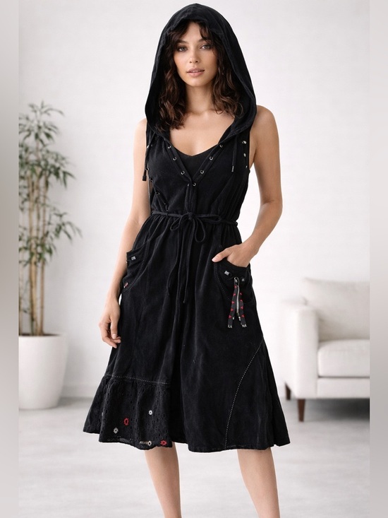 Dzhavael Couture Dresses & Skirts - v007.Dzhavael  couture  Couture Black Hooded Drawstring Midi  duster kimono $220